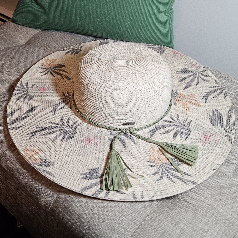 Floral Wide Brim Straw Hat - Cream and Green